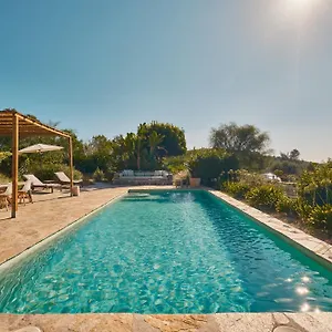 招待所 The Guardian House, Santa Gertrudis (Ibiza)